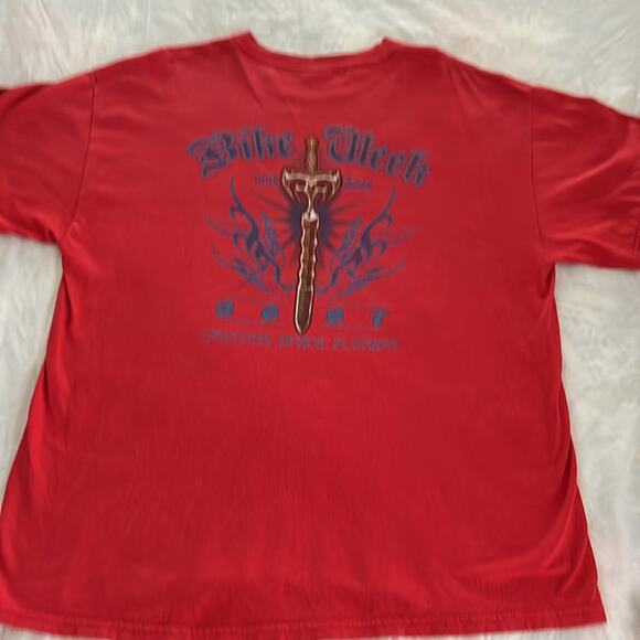 Mens size L Daytona Bike Week 2007 Vtg. Gildan short sleeve tee. Great graphics. - Picture 5 of 9